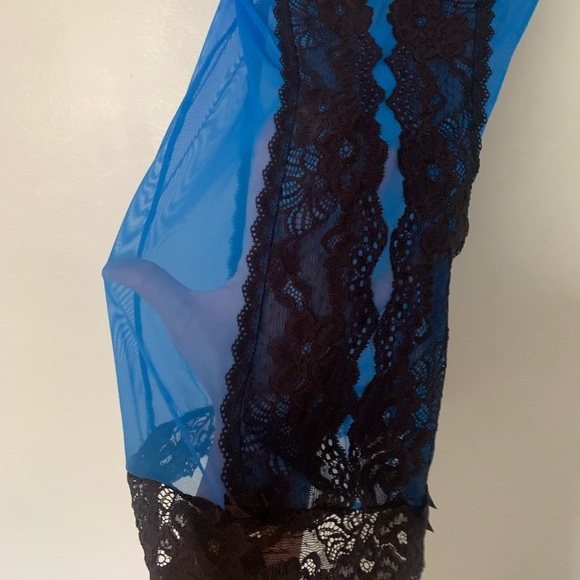 Victoria’s Secret Sheer & Lace lingerie. - Picture 4 of 7